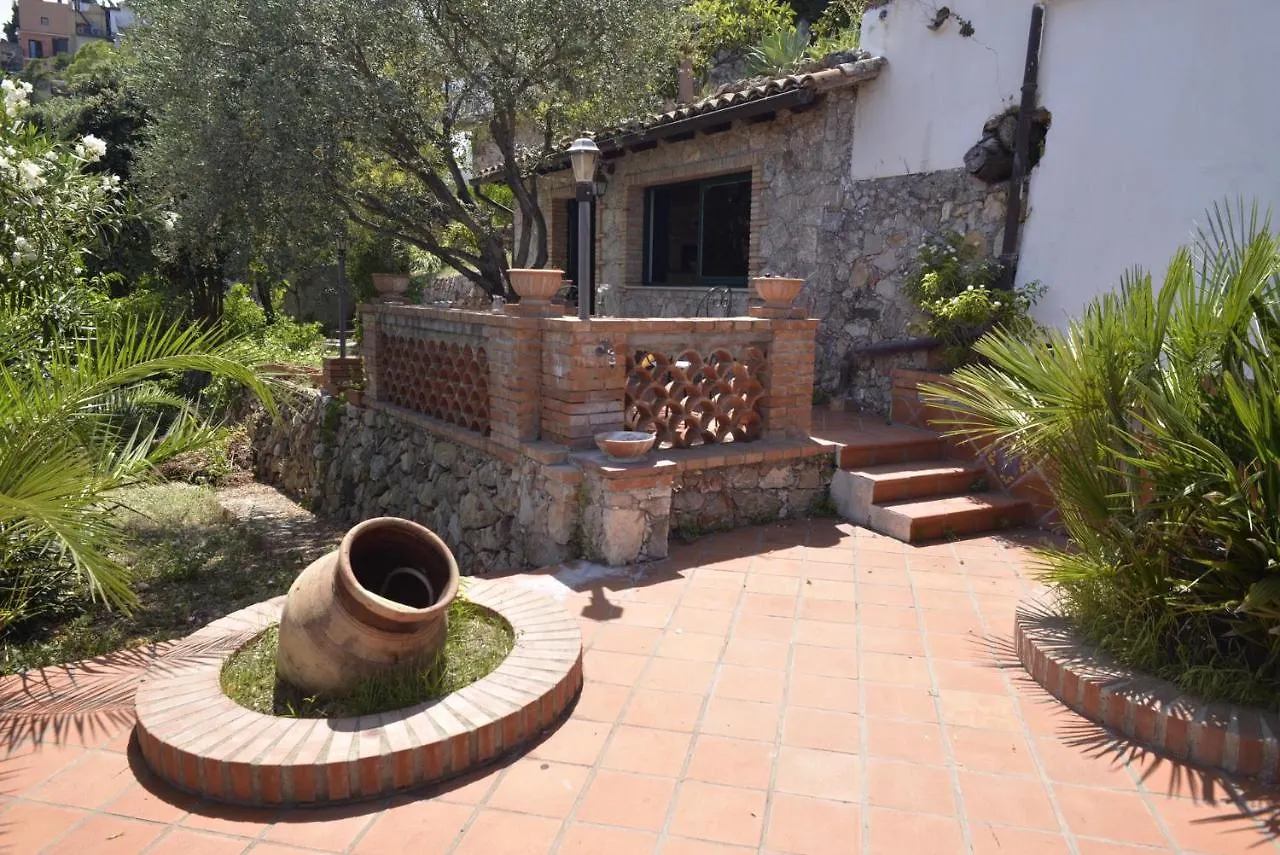 Bed & Breakfast Casa Dei Sogni Taormina Bed and Breakfast Italien