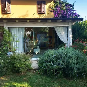 https://casa-isabella-ponsacco.it-tuscanyhotel.com