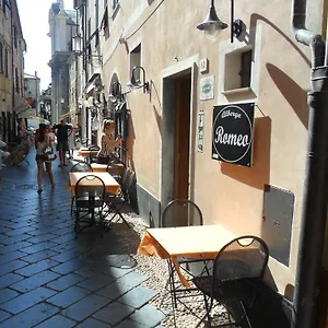 https://albergo-romeo.hotelitalianriviera.com