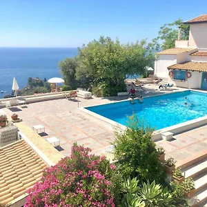 3* Appart hôtel Terra Rossa